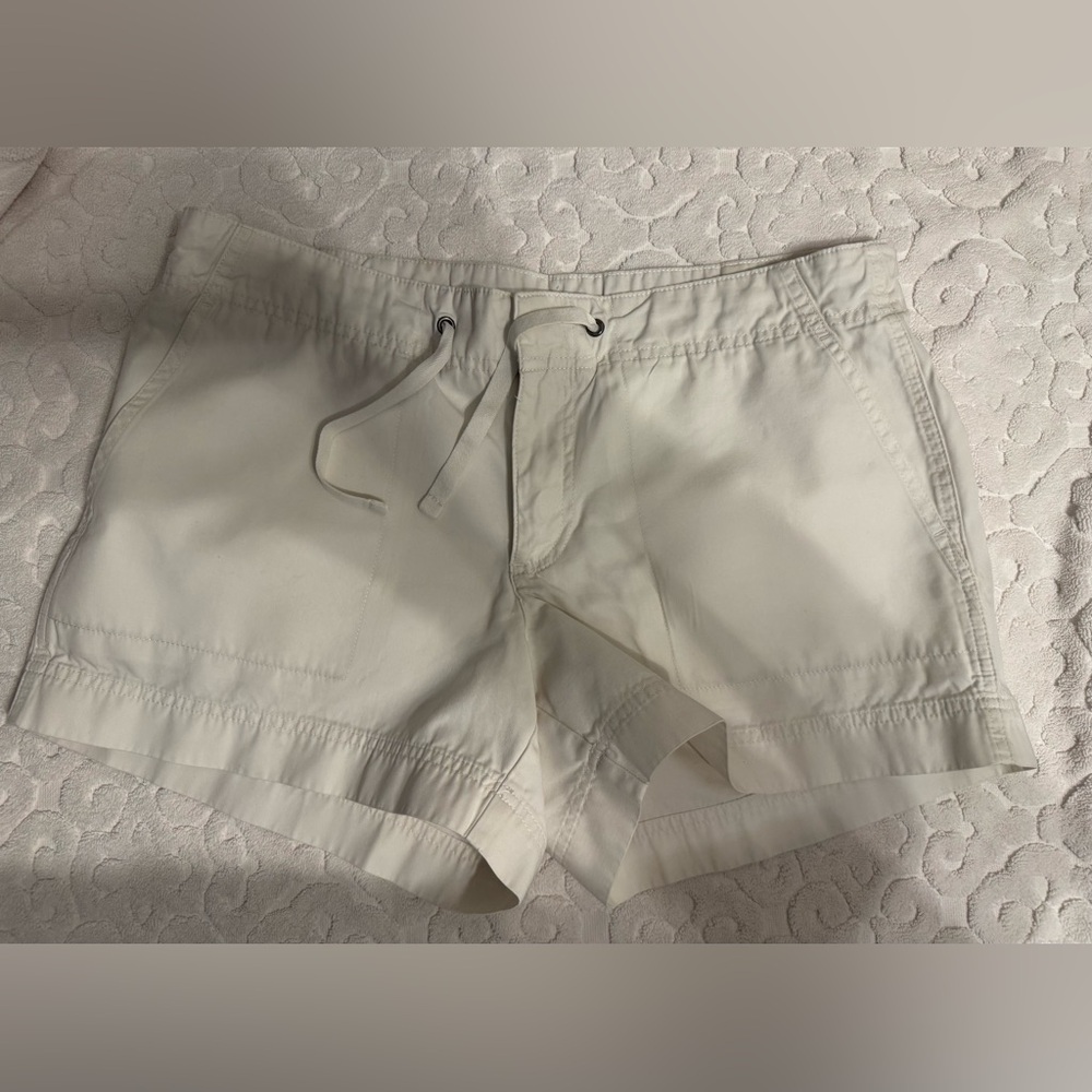 Gap White Cotton Chino Shorts Womens 12 4” Button Pockets